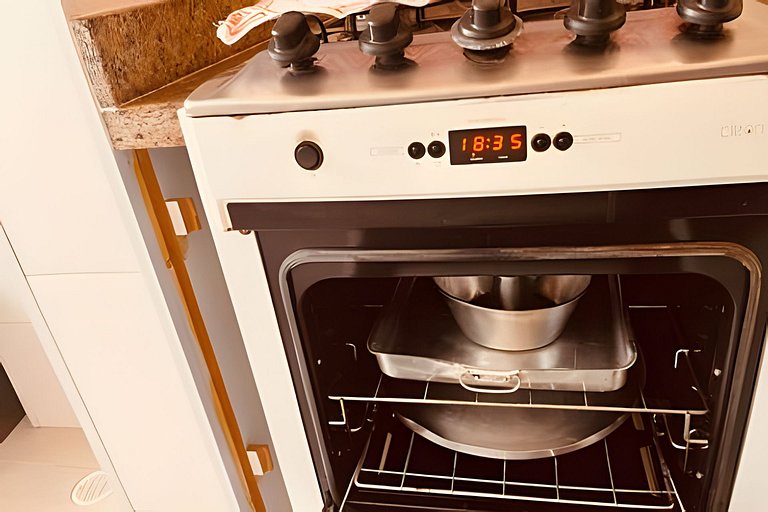 Apto 6 Pessoas • Piscina • 250m Praia • Wi-Fi • Ar