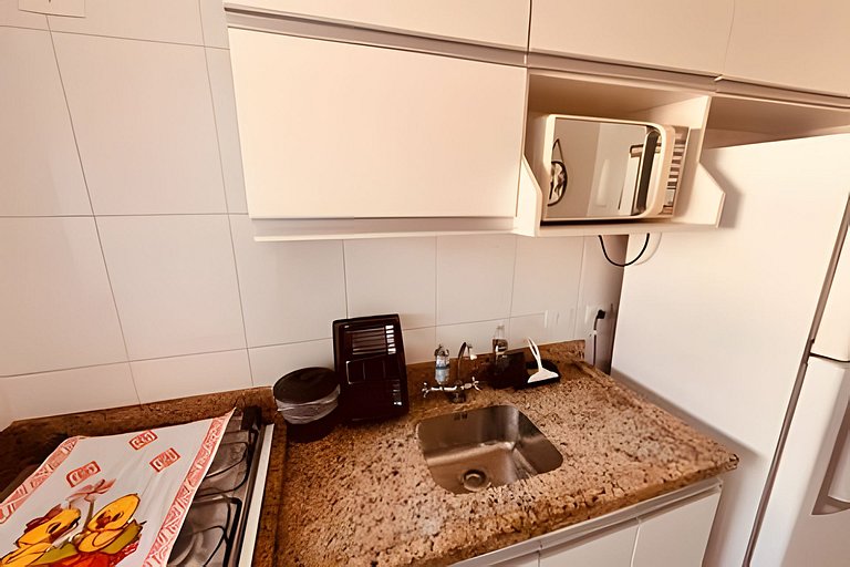 Piscina/Sauna a 250m Praia Toninhas c/ AC e Wi-Fi