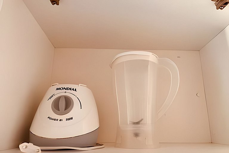 Apto 6 Pessoas • Piscina • 250m Praia • Wi-Fi • Ar