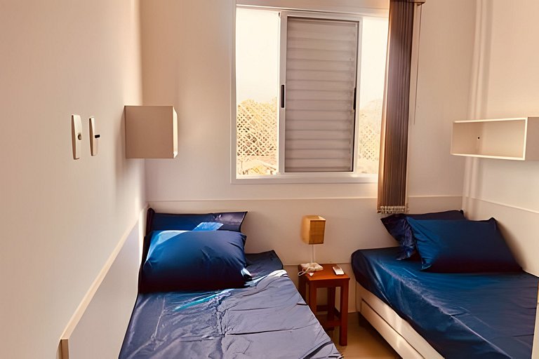 Apto 6 Pessoas • Piscina • 250m Praia • Wi-Fi • Ar