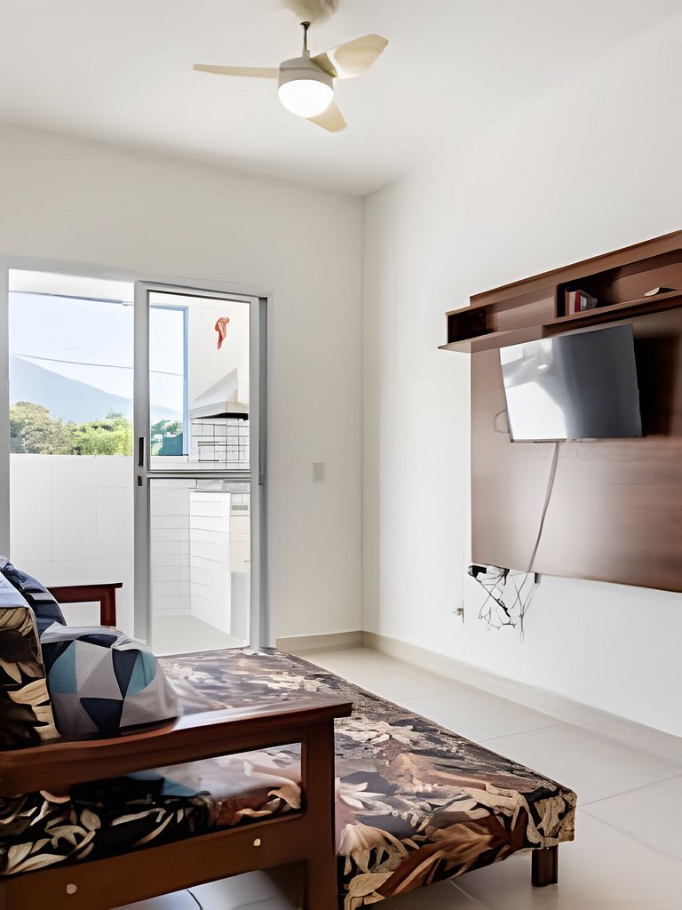 Apto para 6, a 250 metros da praia, enxoval, Wi-Fi e piscina