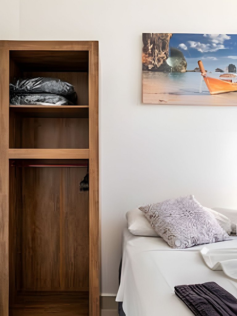 Apto para 6, a 250 metros da praia, enxoval, Wi-Fi e piscina