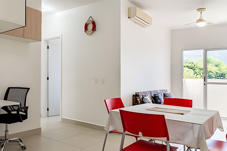 Apto para 6, a 250 metros da praia, enxoval, Wi-Fi e piscina