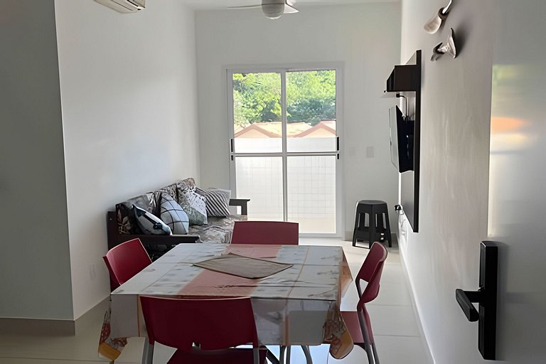 Apto para 6, a 250 metros da praia, enxoval, Wi-Fi e piscina