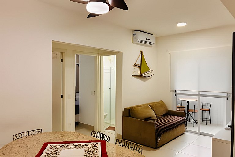 Lindo Apê com piscina, sauna, a 250 metros da praia e Wi-Fi