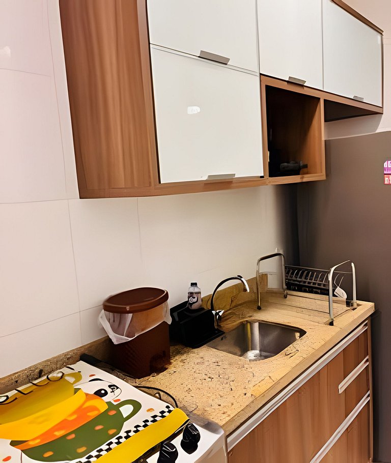 Lindo Apê com piscina, sauna, a 250 metros da praia e Wi-Fi