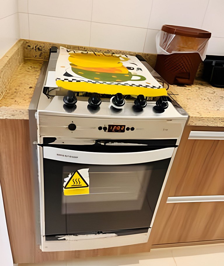 Lindo Apê com piscina, sauna, a 250 metros da praia e Wi-Fi