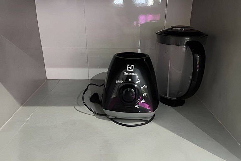 Casa 600m Enseada • AC • Churrasqueira