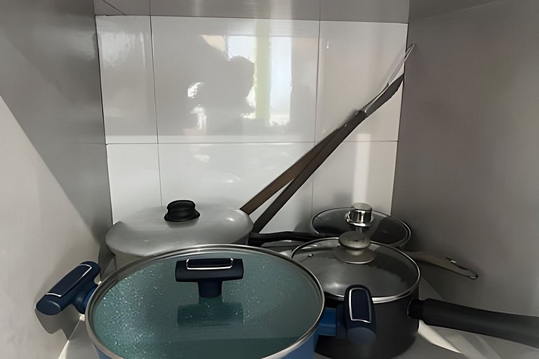 Casa 600m Enseada • AC • Churrasqueira