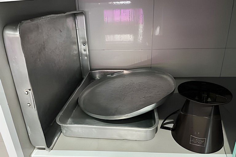 Casa 600m Enseada • AC • Churrasqueira