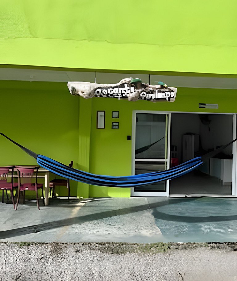 Casa 600m Enseada • AC • Churrasqueira