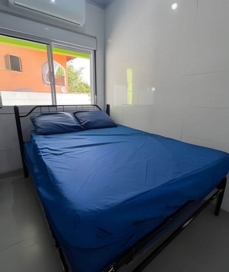 Casa 600m Enseada • AC • Churrasqueira