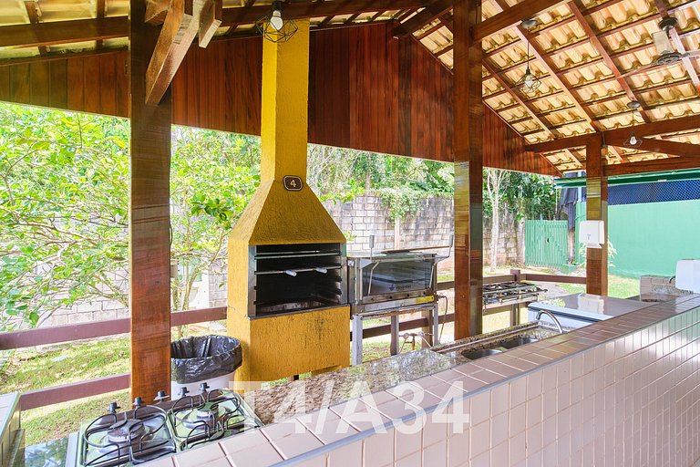 Resort: 2Q c/ Ar • 80m da Praia • Piscina & Tênis