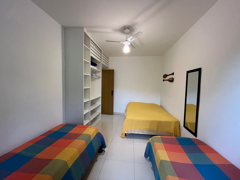 Resort: 2Q c/ Ar • 80m da Praia • Piscina & Tênis
