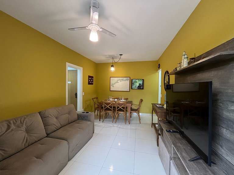 Resort: 2Q c/ Ar • 80m da Praia • Piscina & Tênis