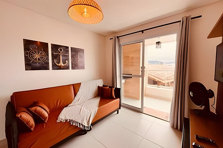 Apê novo, com AC e vista incrível, 300m da praia