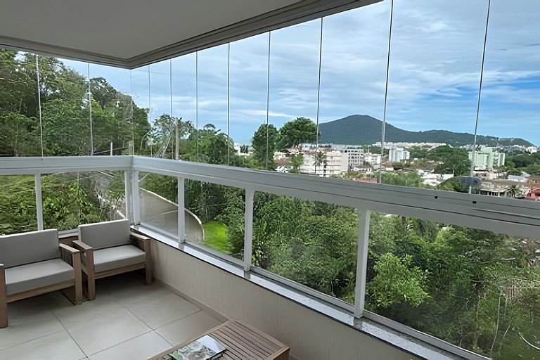Apê novo c/ AC, churrasqueira, piscina e academia