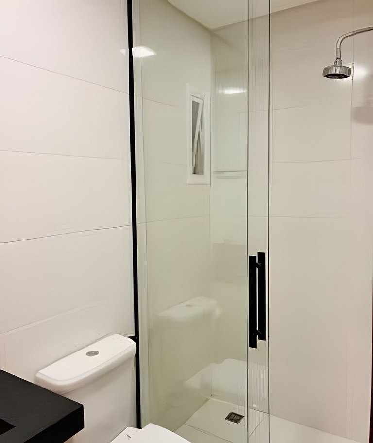 Apê novo c/ AC, churrasqueira, piscina e academia